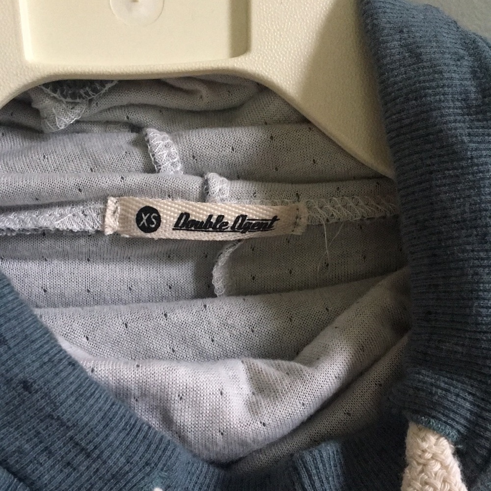 Double Agent sweater - Picture 3 of 4